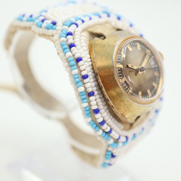 Vintage Timex Mechanical Womens Wind Up Watch Gold Bronze Tone w New Battery